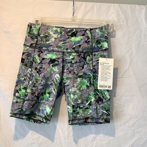 Fast and free HR short 8”